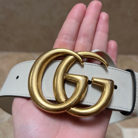 White leather Gucci belt main image 4